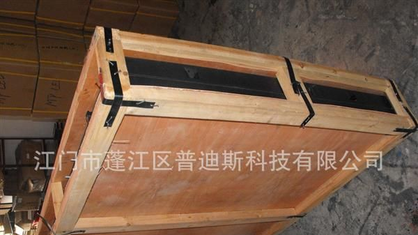 LED半户外显示屏P10 单色led显示
