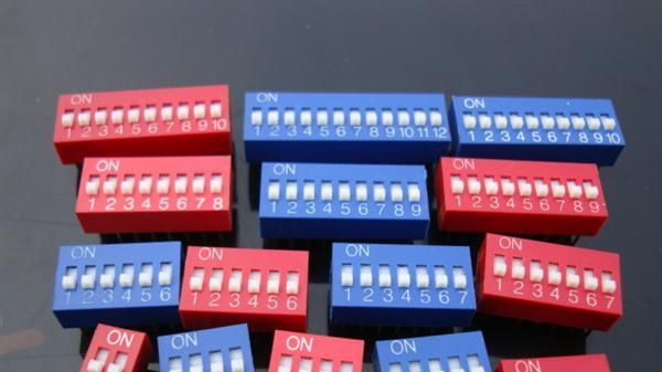 生产销售多型号平拨开关
