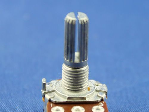 厂家供应R1610N-B10K 拾音器 效果器 EQ用旋转调音电位器
