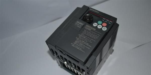 全新原装三菱变频器FR-E740-0.4K-CHT