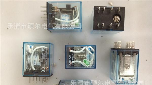小型电磁继电器JQX-13F/MY2NJ/MY2N/MY2 DC24V蓝壳带LED灯