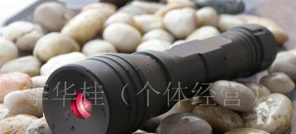 新版红色激光手电筒