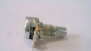 13mm旋转式金属轴电位器  2.1元/个