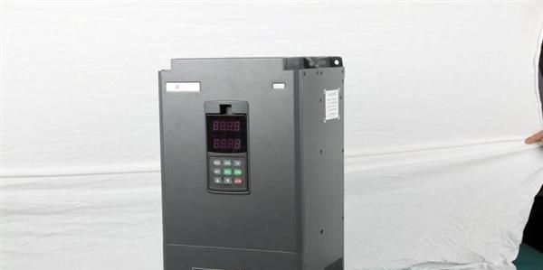 变频器 R6003 （55KW风机专用）风机变频控制器