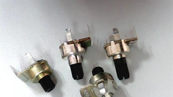 【大量供应】R09电位器 【品质，值得购买】