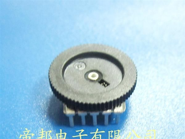 1001旋盘耳机用音量电位器  厂家供应耳机用电位器 音量电位器