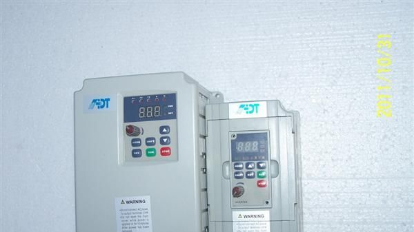 厂家直销 0.4kw-0.75kw单板变频器  价格低廉