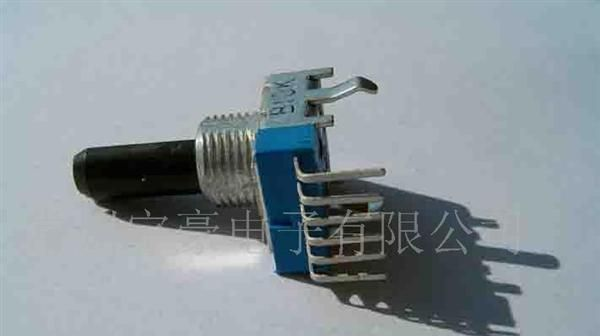 12MM旋转电位器 1.3元/个