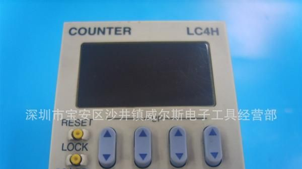 TOSHIBA东芝变频器 VFS9S-2007PL-WN(1)