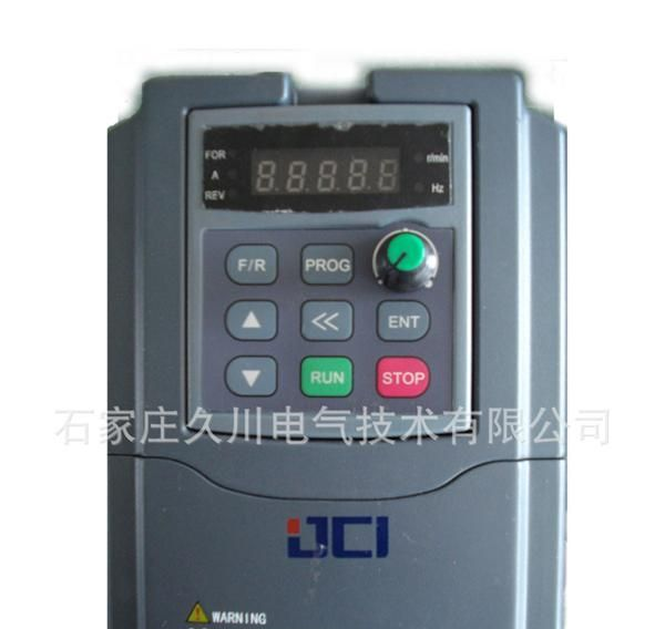 雕刻机变频器2.2KW 短路和过载保护 自动稳压保护