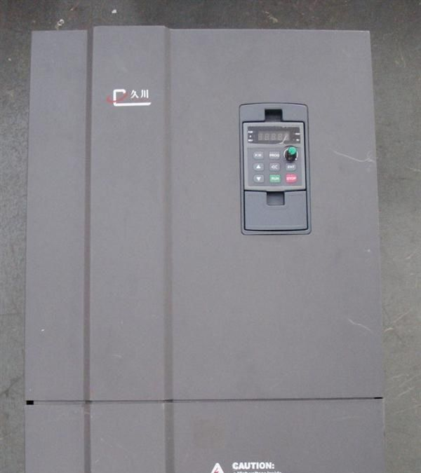 供应厂家直销秦皇岛铁壳30KW变频器 变频器价格  变频器