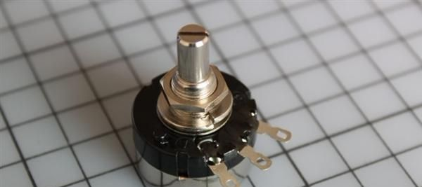 进口碳膜电位器RV24YN-20S-B103-B10K【中国常州】