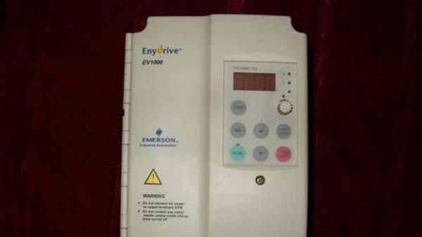 艾默生EMERSONEV1000-4T022G-2.2KW380V变频器