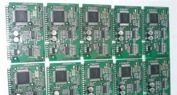 丹佛斯变频器配件功率卡VLT2800-2900-0.55-22KW