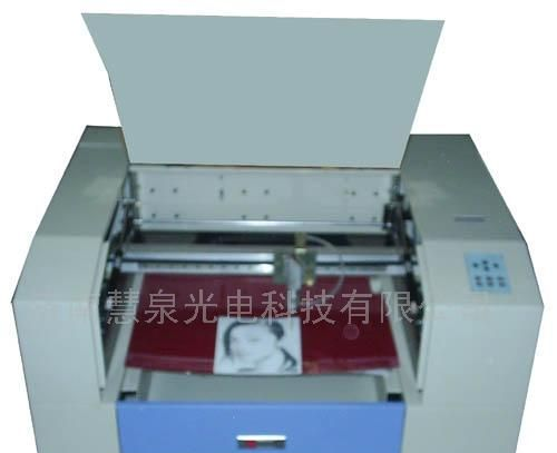 供应激光雕刻切割机(图)