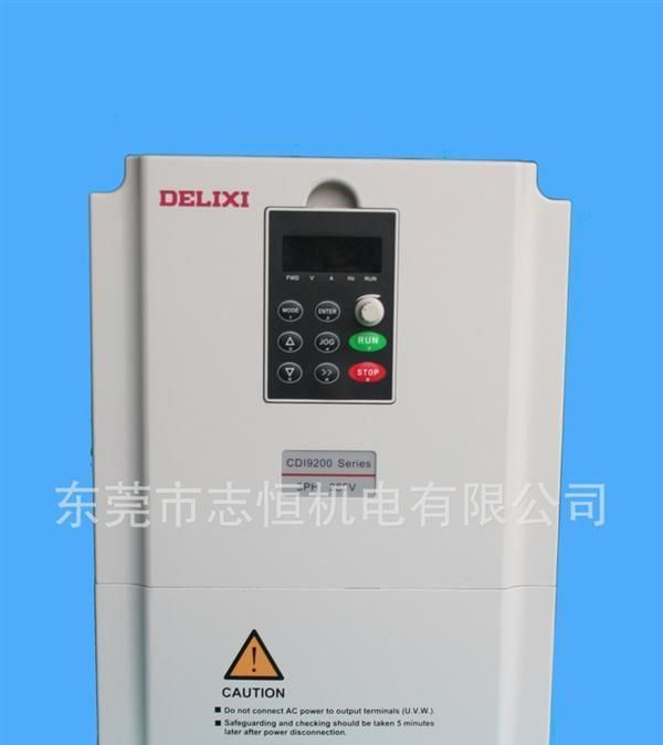 中国德力西通用变频器220V  2.2KW