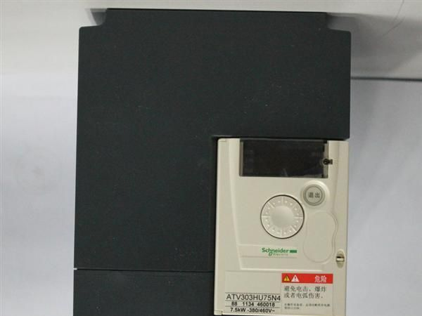 供应 施耐德变频器 ATV303H037N4 0.37KW三相 380V