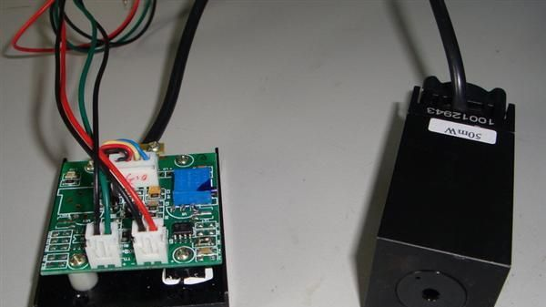 绿光激光器 绿光镭射 激光灯 镭射灯 激光镭射 532nm