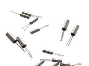 供应原装圆柱晶振 3*8-12M-20P±35165