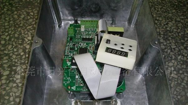 供应贴牌变频器0.4至2.2KW变频器裸机