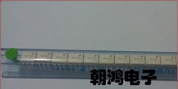 三端双向可控驱动器 直插 MOC3041 DIP-6P 进口仙童 全新原装
