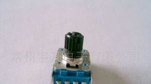 12,mm一排4只脚电位器   1.7元/个