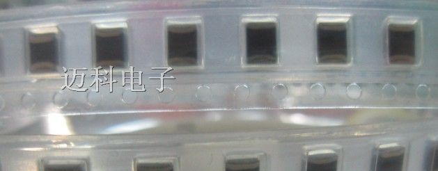 供应1812/4532-600/60R贴片磁珠