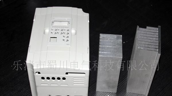 进口变频器  深圳变频器 迷你型变频器 塑料外壳(图)