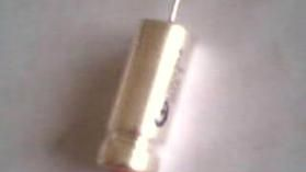 CA70型双极性固体电解质钽电容器