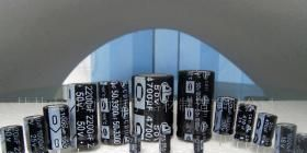全系列铝电解电容器