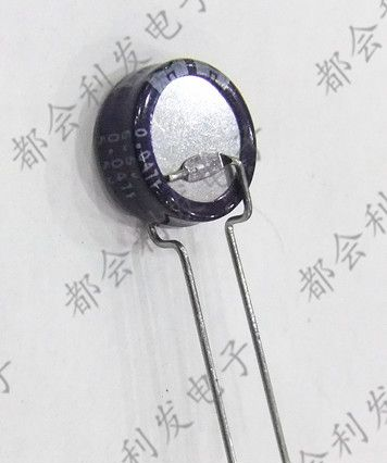 供应全新ELNA伊娜超级法拉电容5.5V0.047F 铁线引脚 DX-5R5L473 P5