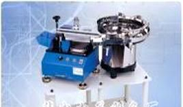 供应自动散装电容切脚机