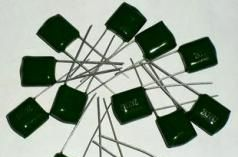大量现货供应CL11涤纶电容,质量保证！价格同行!