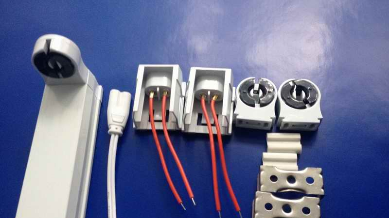 供应LED日光灯支架  T8LED灯管支架  深圳顺业丰电子科技有限公司