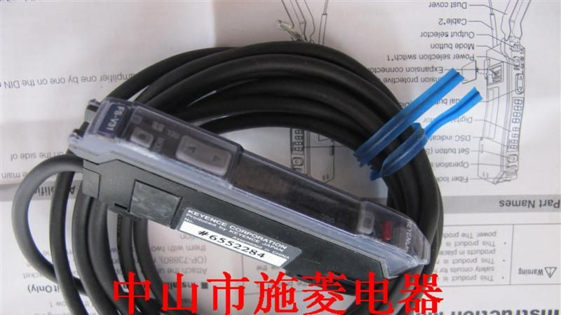 供应FS-V31光纤放大器 原装基恩士传感器