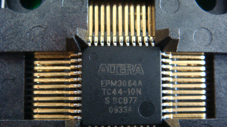 供应 EPM3032A/EPM 63064A altera CPLD量产型编程器 测试座 启点时代 量产烧录器 批量烧录芯片工具