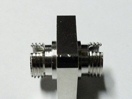 供应钝度100% 全铜FC光纤适配器散件