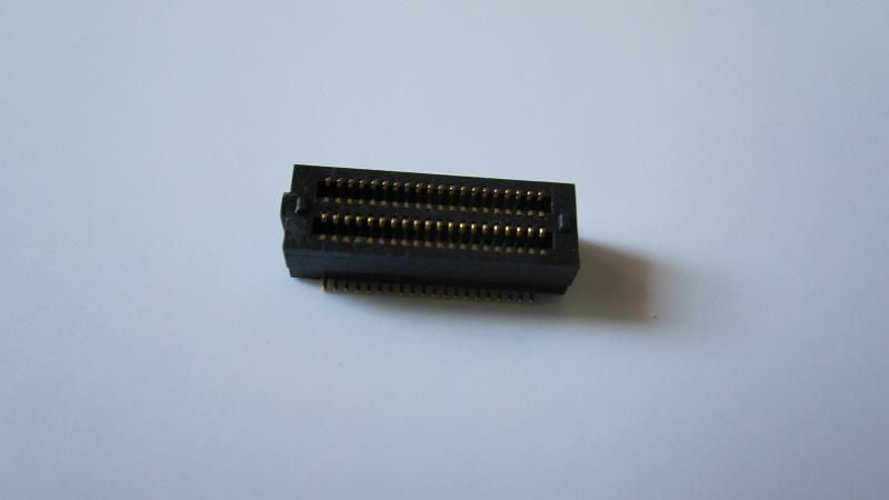 供应0.8间距2x8p高度4.0平板电脑专用座子板对板PCB板连接器