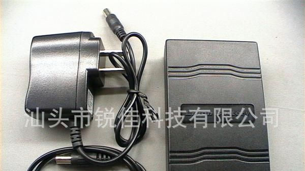 生产供应全新1800mah便携式12V充电锂电池