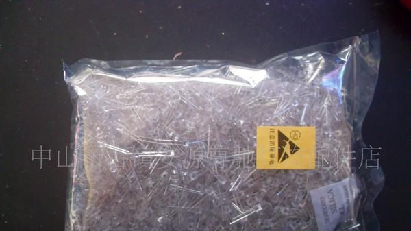 供应LED灯珠 小功率0.06W 红兰双闪  5MM聚光