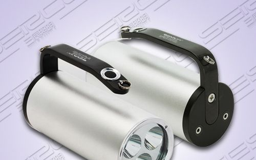 RJW7101手提式防爆探照灯
