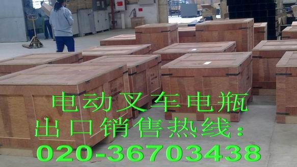 叉车蓄电池出口，叉车电瓶出口价格