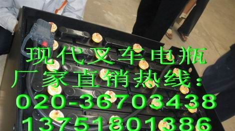 现代叉车蓄电池型号，叉车电瓶价格