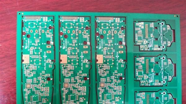 供应50-100/款板的样品，在本公司贴片样品送电阻。