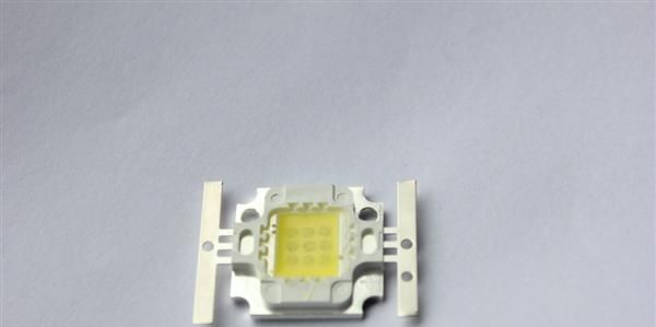 10W集成光源 LED集成光源10W白光 3串3并 光宏芯片