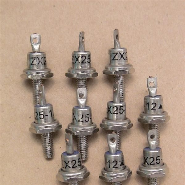 发电机旋转整流二极管/ZX70/40/25-12大电流正反向(单个)