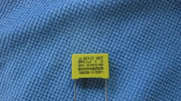 大量供应安规电容（X2 104/280AC）