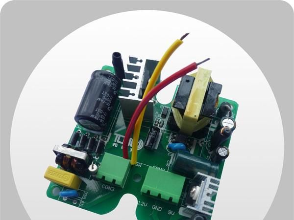 开关电源5V500mA 电源适配器 PWM方案 高品质电源