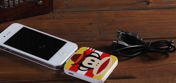 厂家直销大量批发款Iphone手机外置电池移动电源
