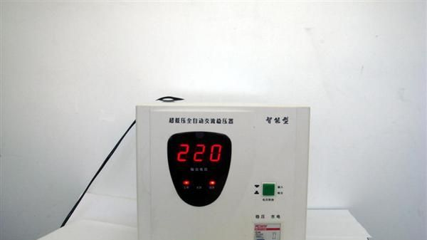 供应TDR-8000VA数显稳压器